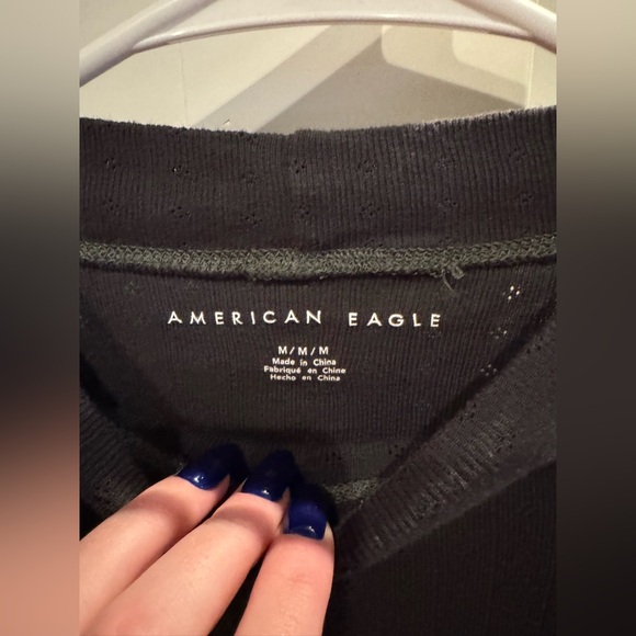 American Eagle Black Long Sleeve Shirt Size Medium - Picture 2 of 3